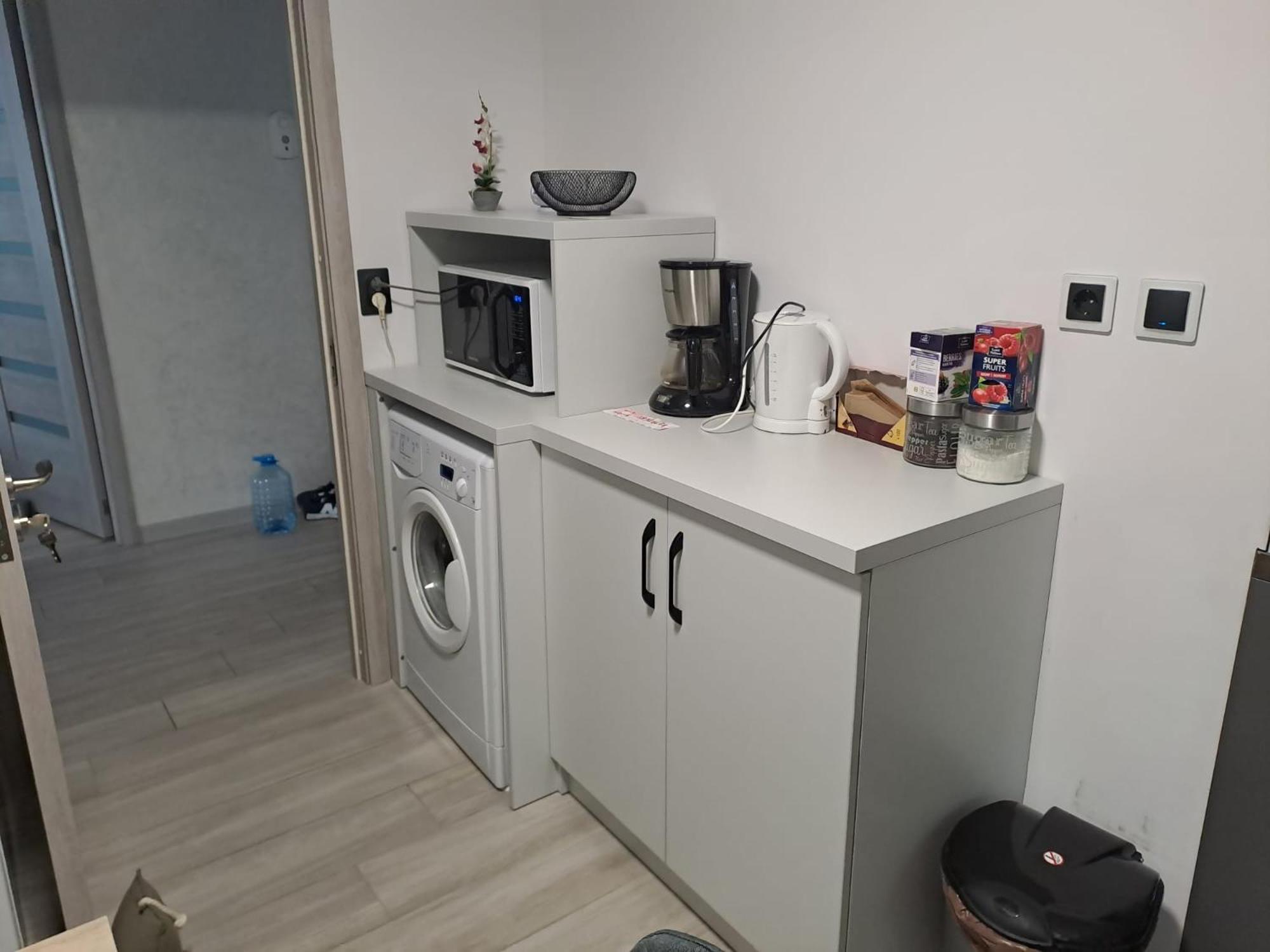Ilona Apartament 3 Camere Рымнику-Вылча Экстерьер фото