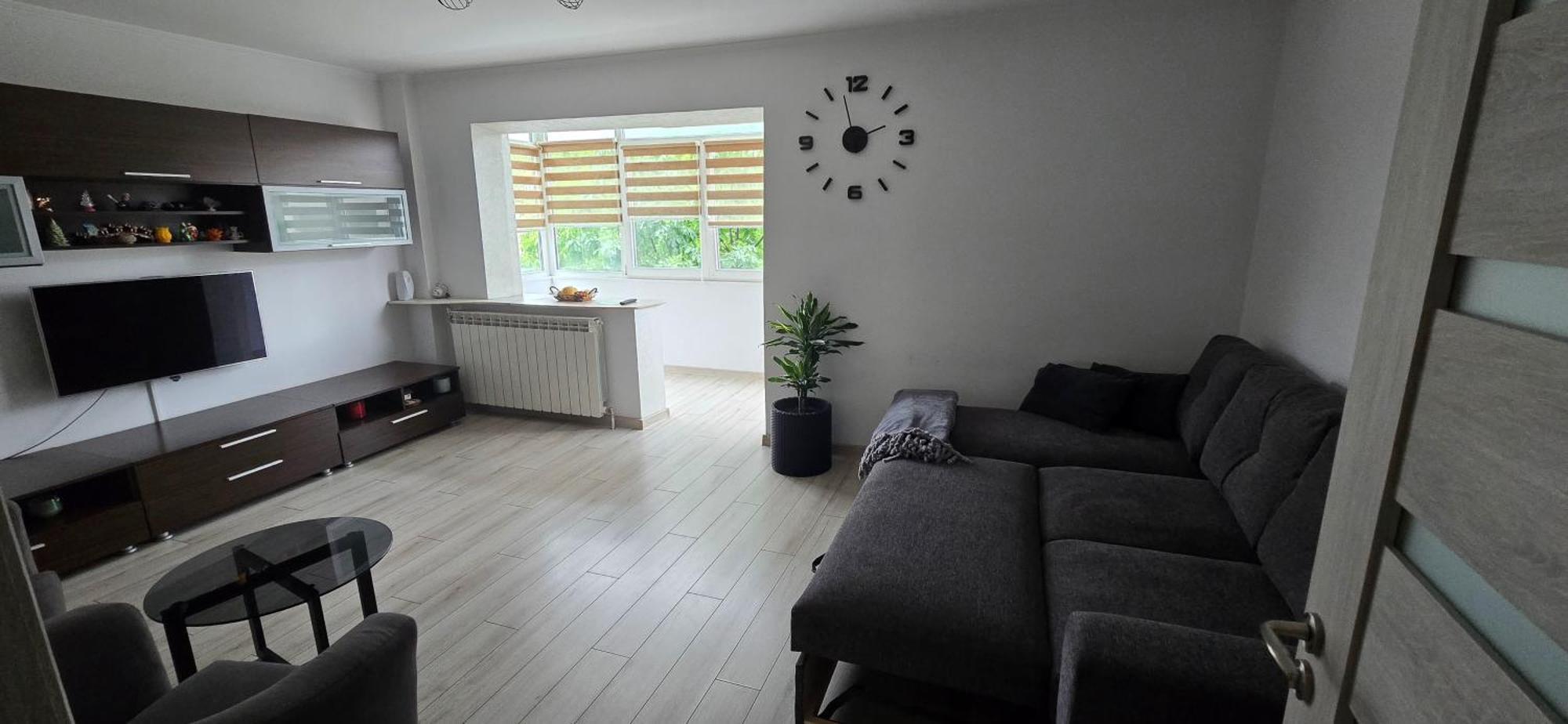 Ilona Apartament 3 Camere Рымнику-Вылча Экстерьер фото