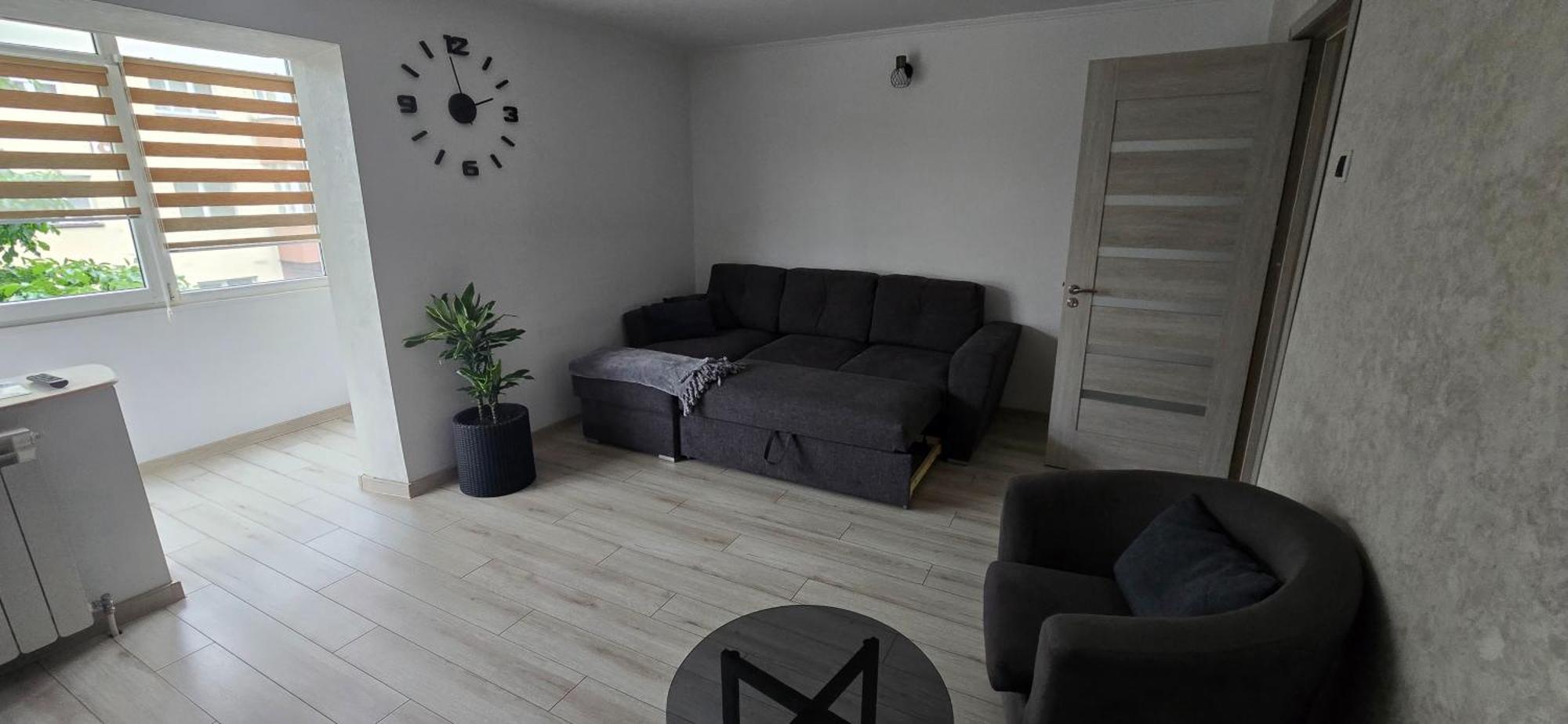 Ilona Apartament 3 Camere Рымнику-Вылча Экстерьер фото